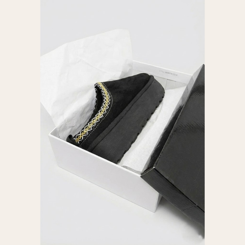 Mules Suédoises – Confort & Chaleur